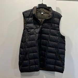 REI black puffer vest 2xl